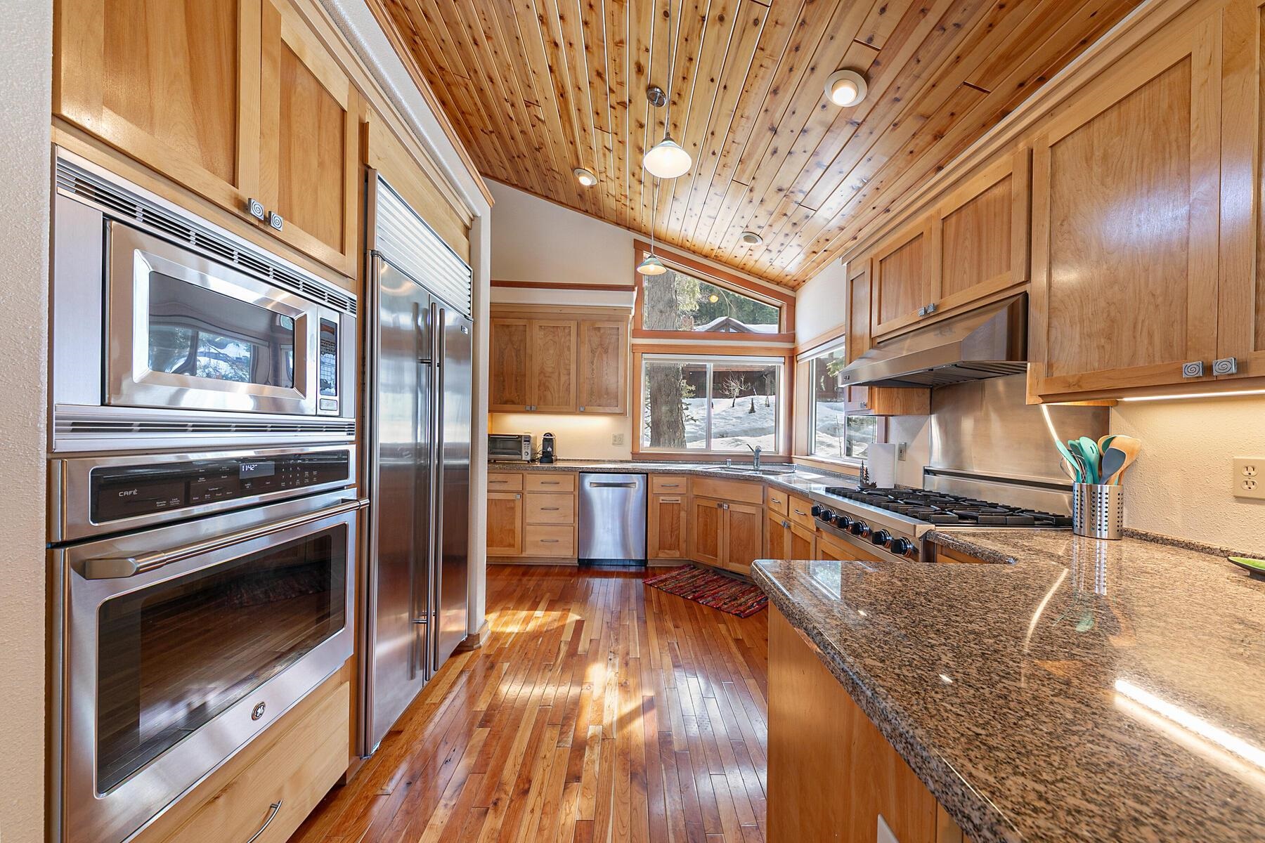 1018 Snow Crest Road Alpine Meadows, CA 96146 - Photo 26 of 28