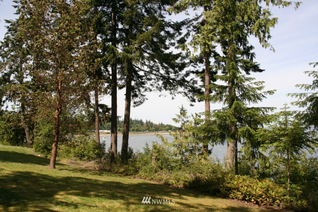 3227 West Sequim Bay Road Sequim, WA 98382 - Photo 13 of 20