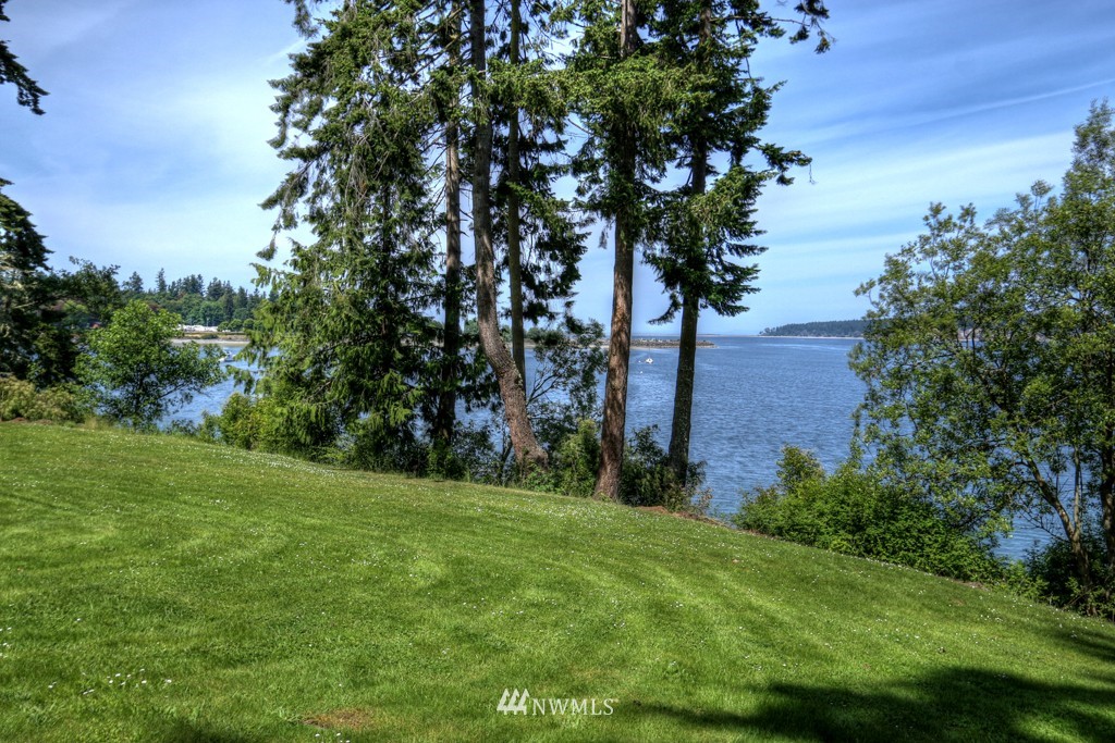 3227 West Sequim Bay Road Sequim, WA 98382 - Photo 4 of 20