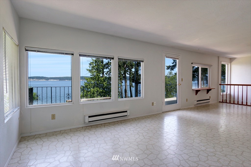 3227 West Sequim Bay Road Sequim, WA 98382 - Photo 7 of 20