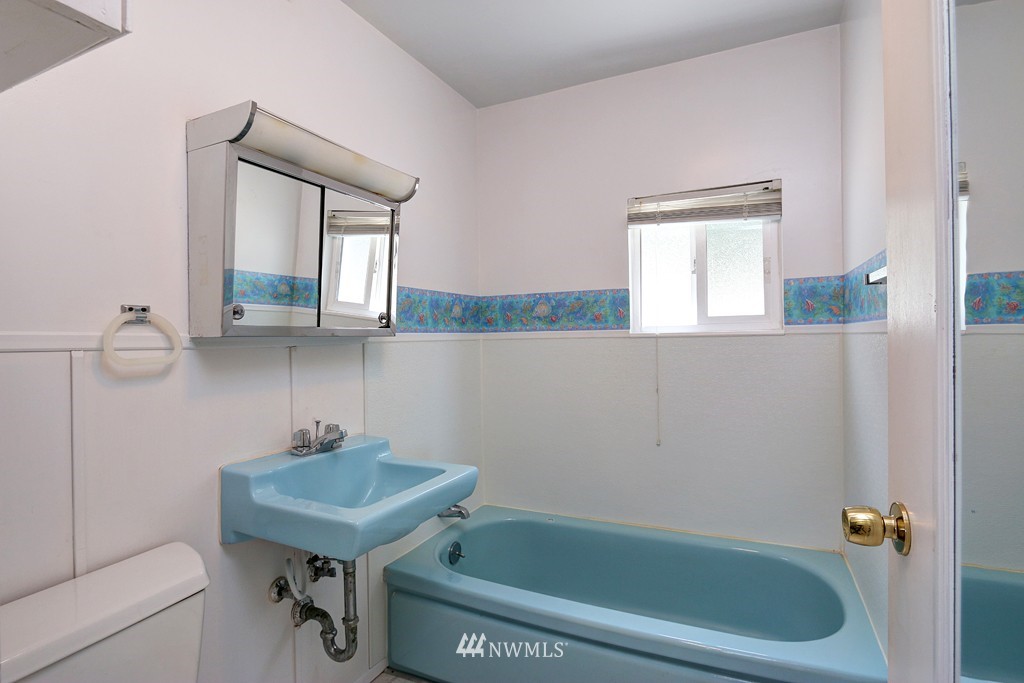 3227 West Sequim Bay Road Sequim, WA 98382 - Photo 10 of 20