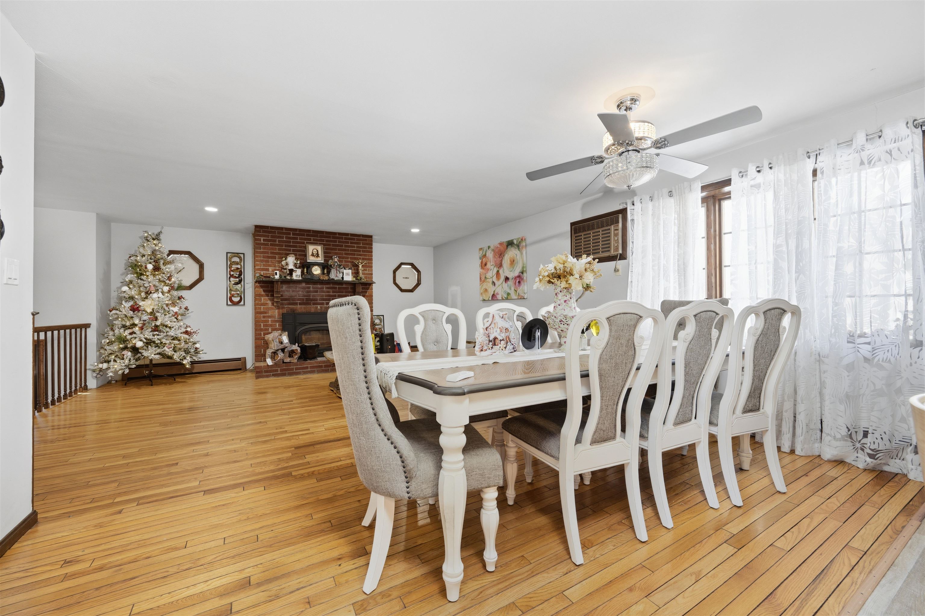 144 North Policy Street Salem, NH 03079 - Photo 13 of 52