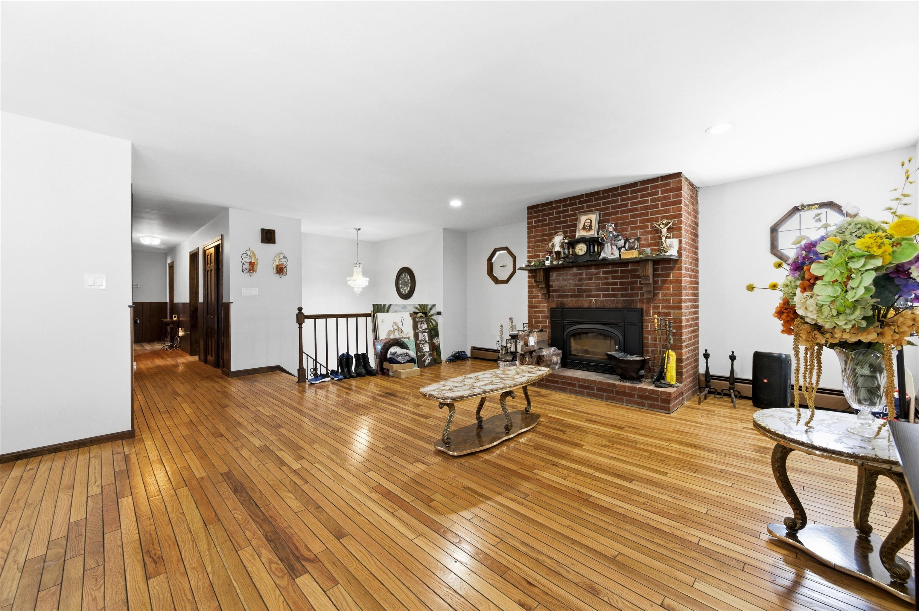 144 North Policy Street Salem, NH 03079 - Photo 31 of 52