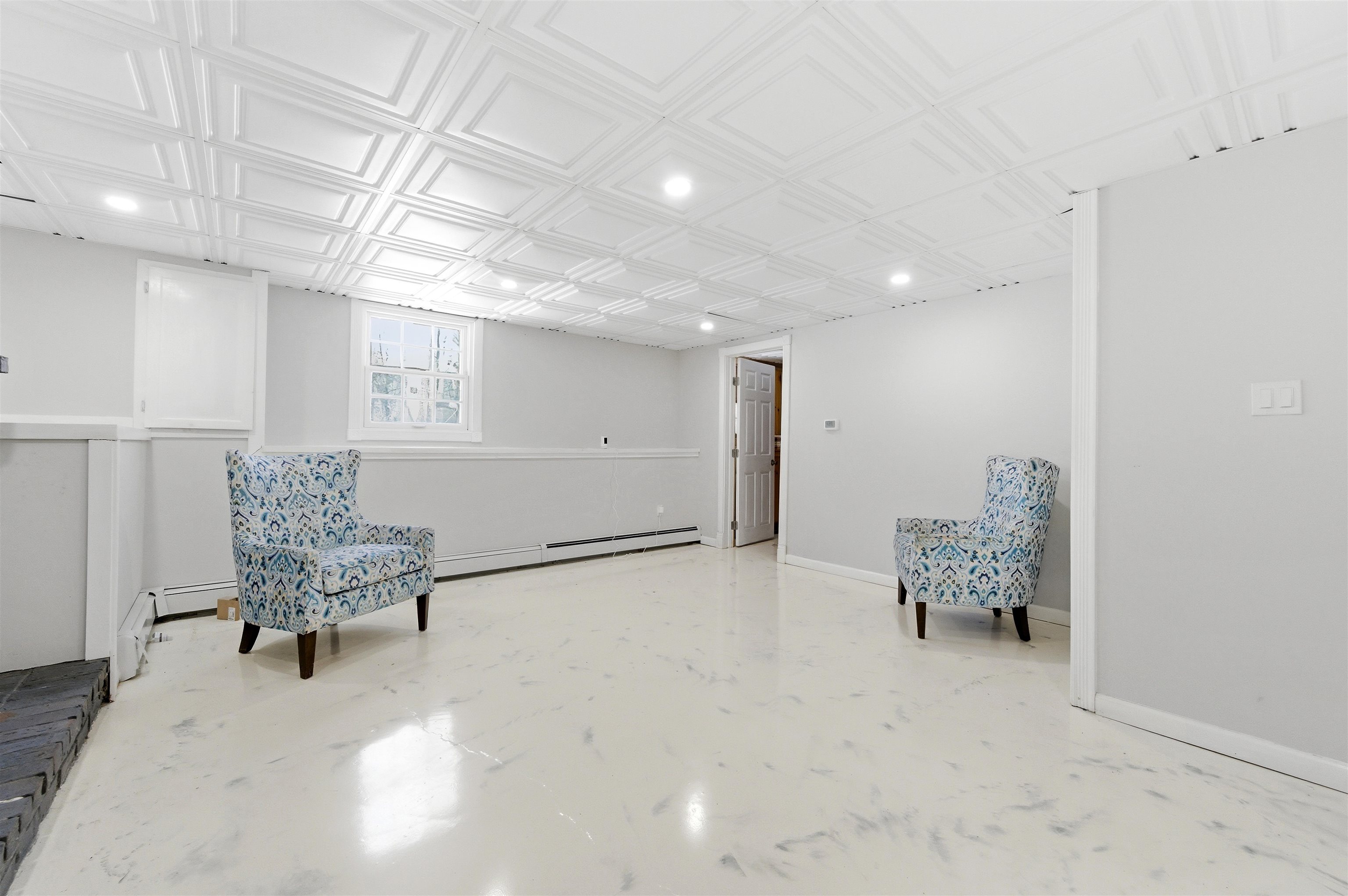 144 North Policy Street Salem, NH 03079 - Photo 38 of 52