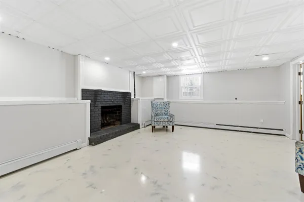$639,900 | 144 North Policy Street, Salem, NH 03079