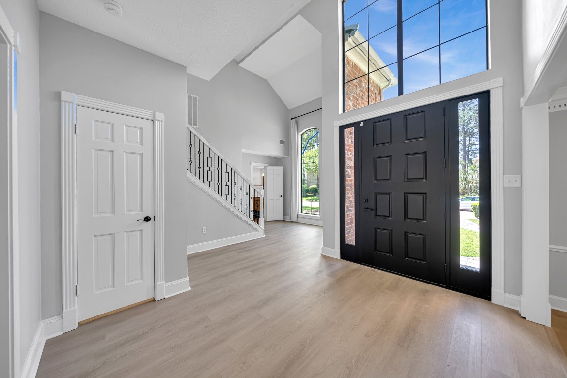 17706 August Meadows Lane Spring, TX 77379 - Photo 2 of 25