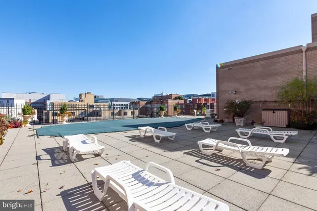$2,300 | 2201 L Street Northwest, Unit 605, Washington, DC 20037