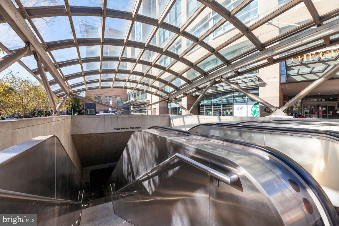 2201 L Street Northwest, Unit 605 Washington, DC 20037 - Photo 28 of 28