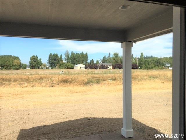 5931 Northeast Trask Lane Albany, OR 97321 - Photo 9 of 17