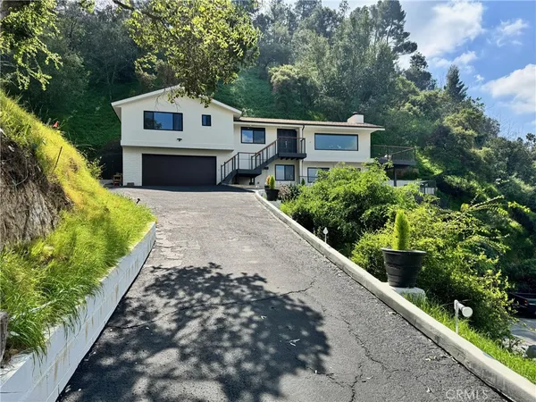 $2,550,000 | 981 Glen Oaks Boulevard, Pasadena, CA 91105