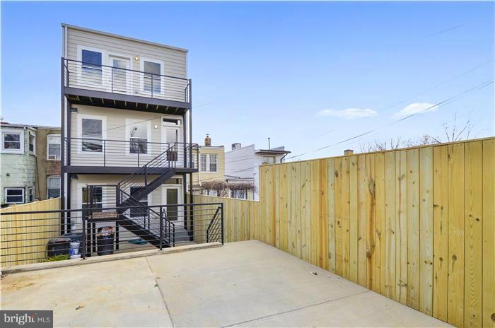 809 Euclid Street Northwest, Unit 1 Washington, DC 20001 - Photo 20 of 25 Exterior (Rear)