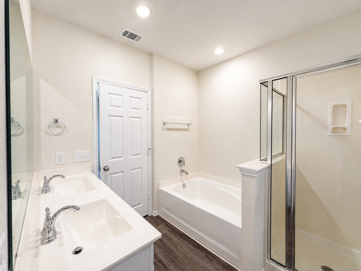25915 Rustical Road Katy, TX 77493 - Photo 16 of 35 Gallery Image 16