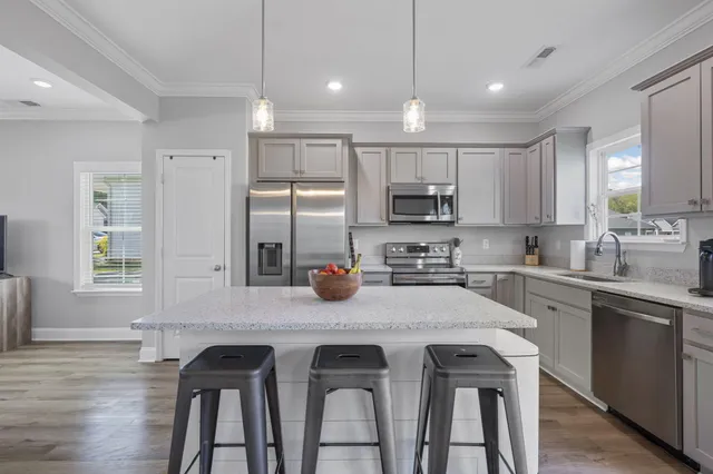 $249,700 | 631 Northeast Bellingham Drive, Unit 20D, Cleveland, TN 37312