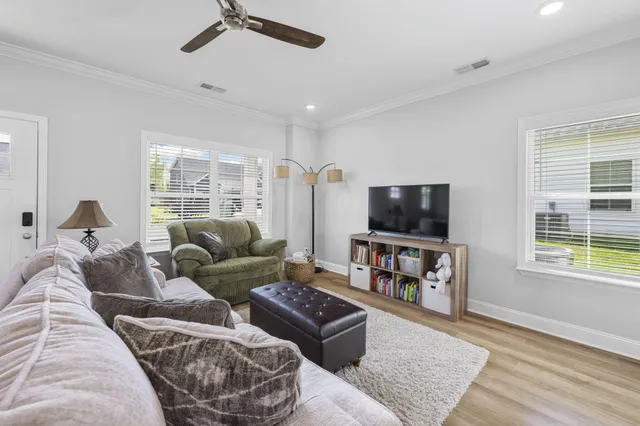 $249,700 | 631 Northeast Bellingham Drive, Unit 20D, Cleveland, TN 37312