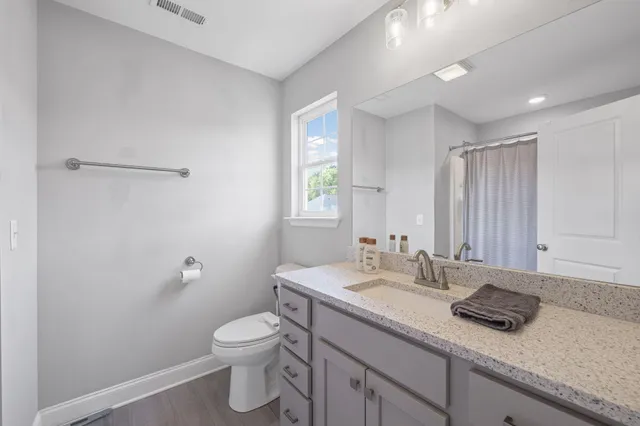 $249,700 | 631 Northeast Bellingham Drive, Unit 20D, Cleveland, TN 37312