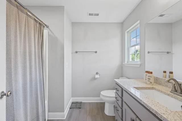 $249,700 | 631 Northeast Bellingham Drive, Unit 20D, Cleveland, TN 37312