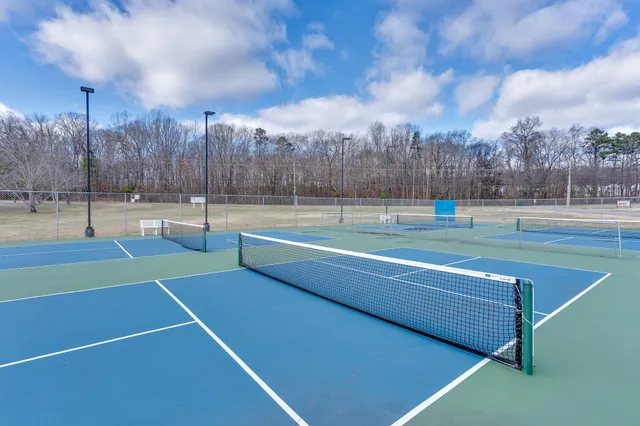 $249,700 | 631 Northeast Bellingham Drive, Unit 20D, Cleveland, TN 37312