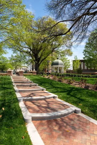 $249,700 | 631 Northeast Bellingham Drive, Unit 20D, Cleveland, TN 37312