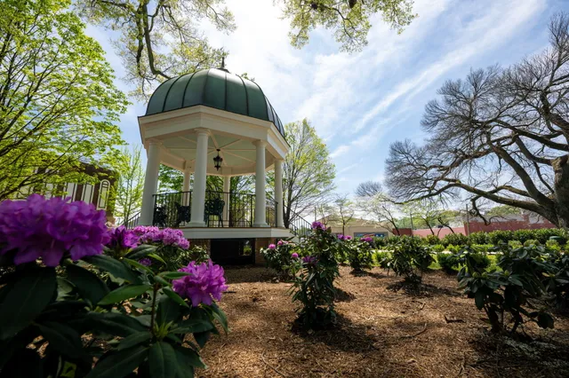 $249,700 | 631 Northeast Bellingham Drive, Unit 20D, Cleveland, TN 37312