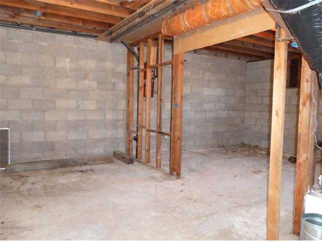 3059 Green Canyon Road Fallbrook, CA 92028 - Photo 17 of 24 Walkout Basement