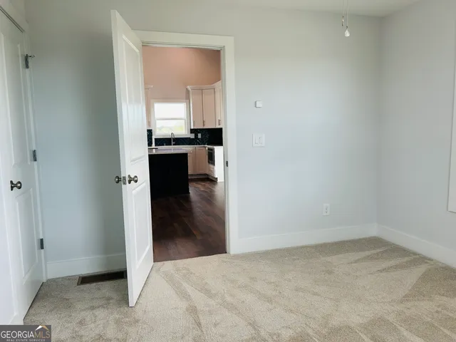 $2,600 | 425 Smokey Road, Newnan, GA 30263