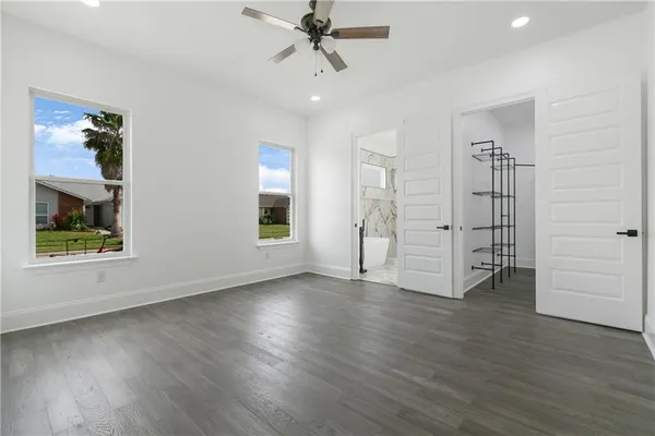 $349,000 | 1600 Cottage Lane, Harvey, LA 70058
