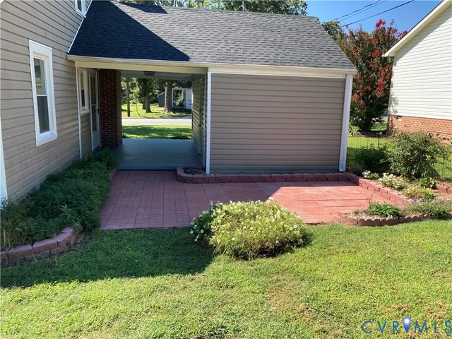 $319,900 | 412 4th Street, Blackstone, VA 23824