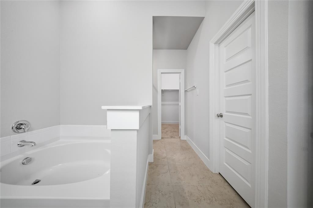 1665 Sheldon Drive Forney, TX 75126 - Photo 19 of 35