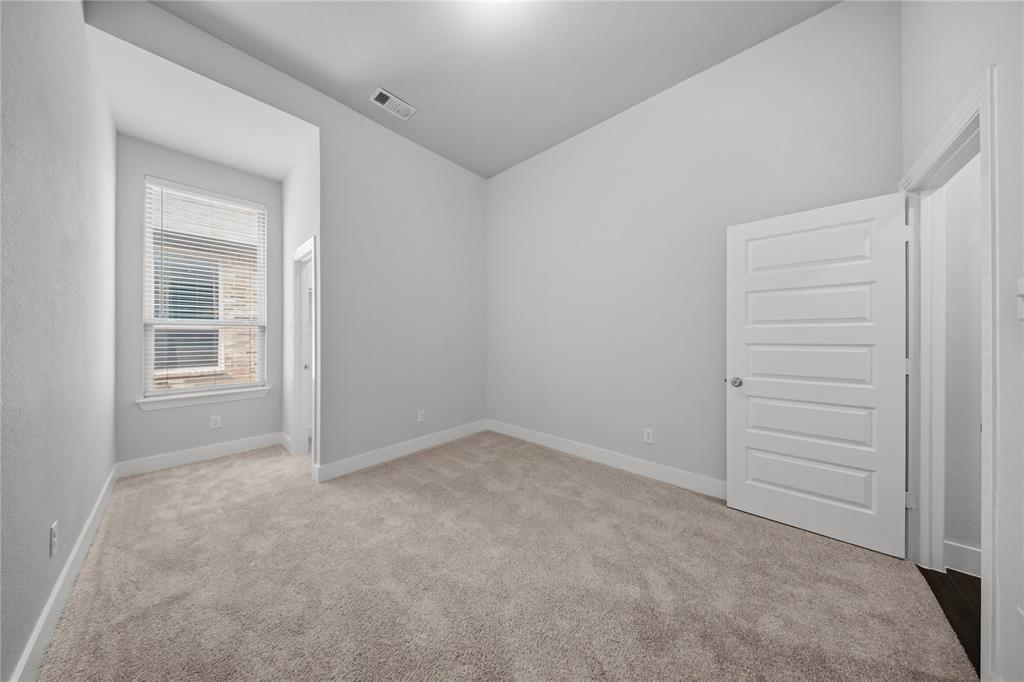 1665 Sheldon Drive Forney, TX 75126 - Photo 23 of 35