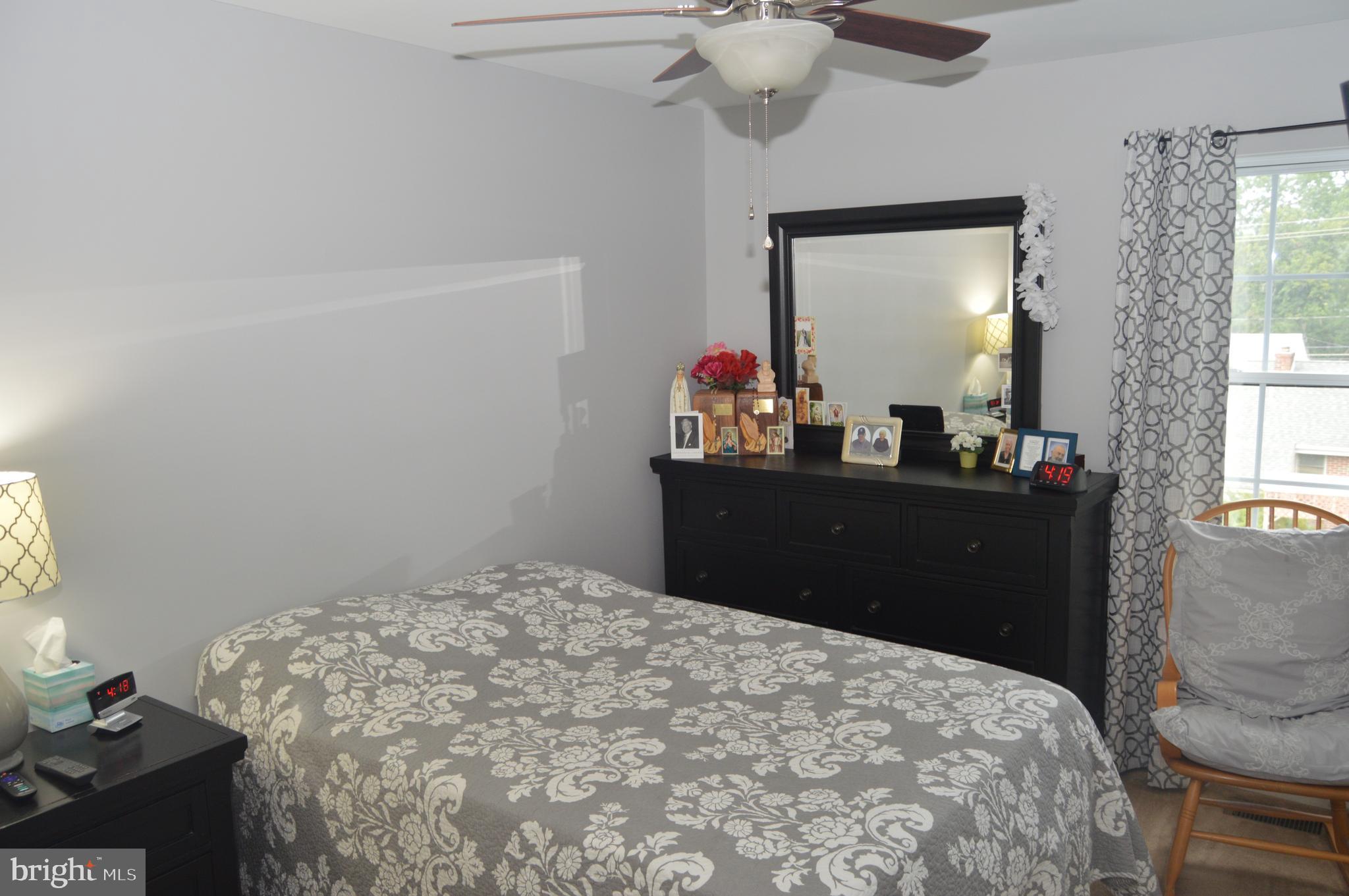 327 St Nicholas Street Reading, PA 19607 - Photo 18 of 30 Bedroom 2