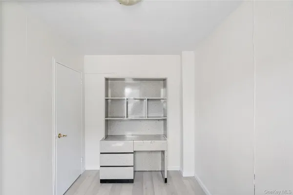 $468,000 | 86-04 Grand Avenue, Unit 2D | Nassau Heights