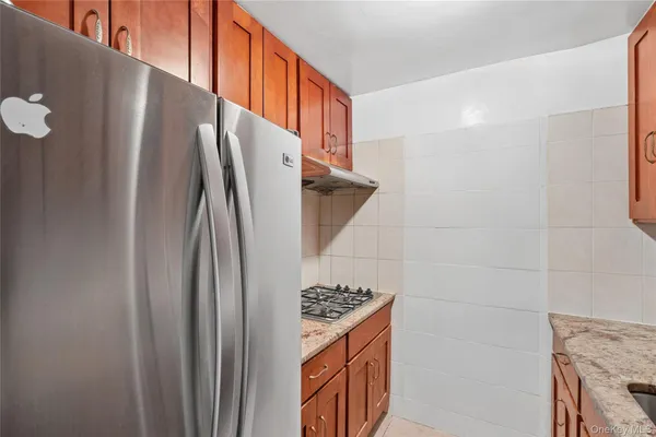 $468,000 | 86-04 Grand Avenue, Unit 2D | Nassau Heights
