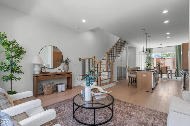 $689,000 | 2012 Moody, Durham, NC 27701