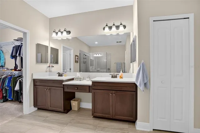 $405,000 | 19356 Hawk Valley Drive, Tampa, FL 33647