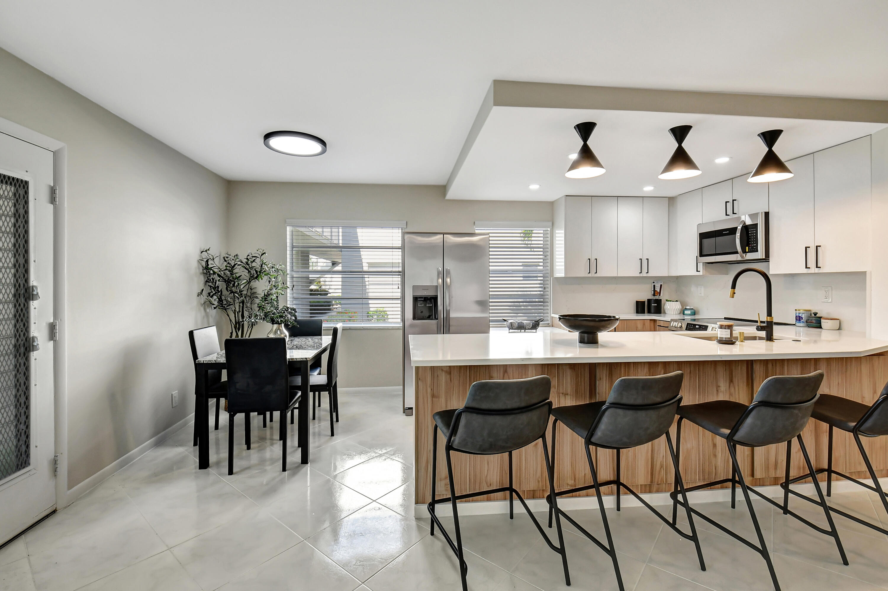 357 Normandy Lane Delray Beach, FL 33484 - Photo 11 of 66 DSC_7353