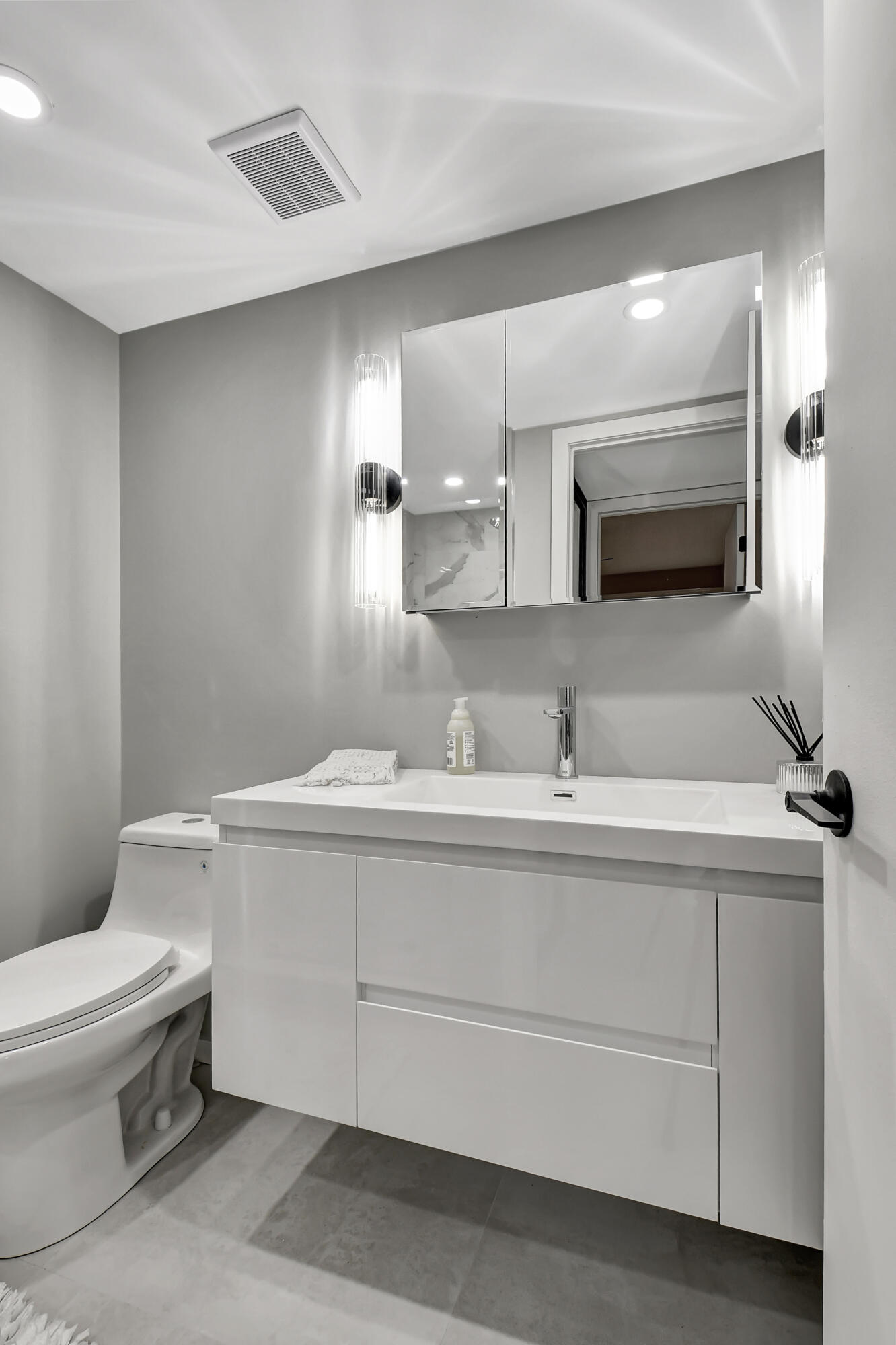 357 Normandy Lane Delray Beach, FL 33484 - Photo 23 of 66 DSC_7418