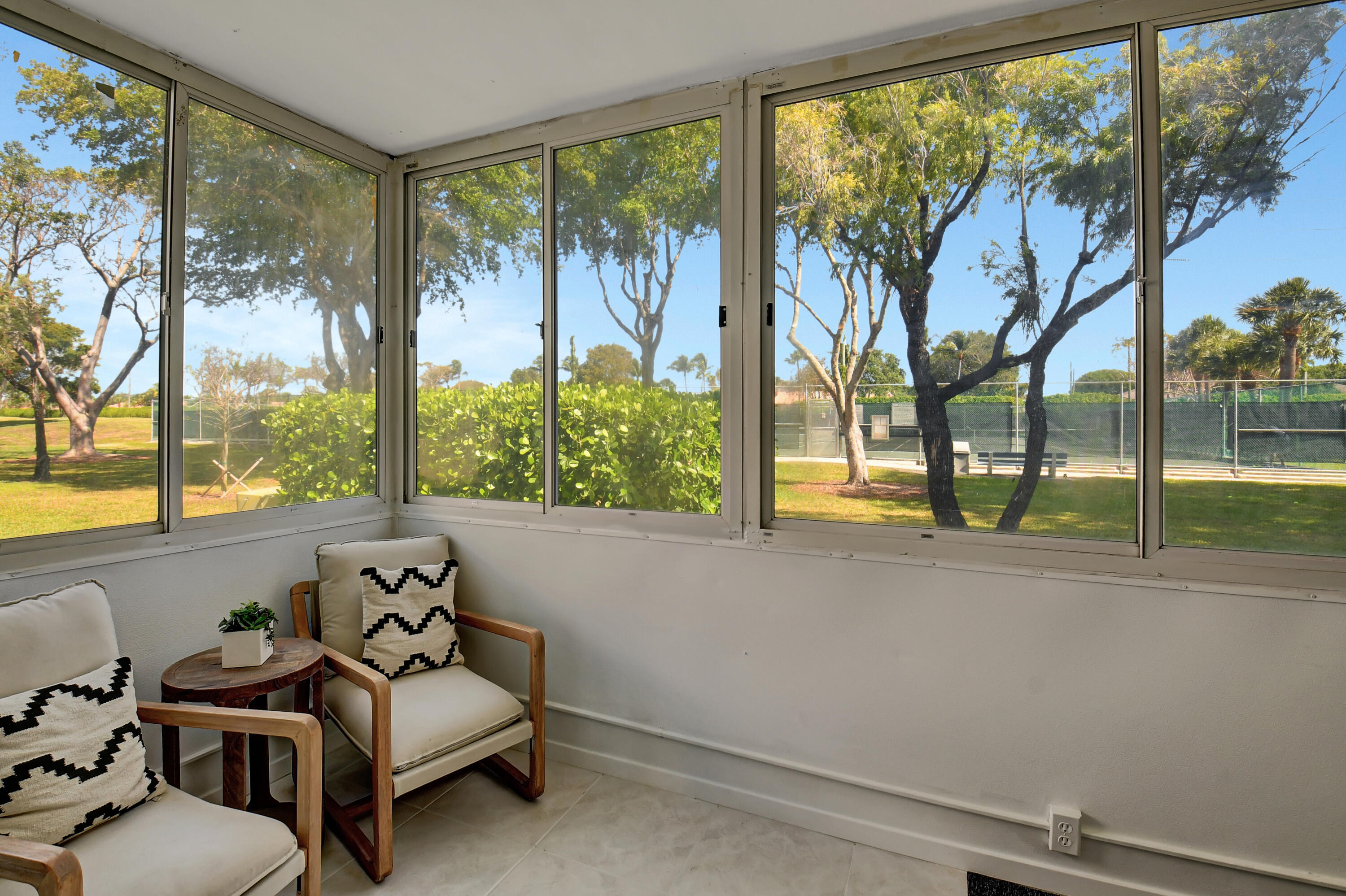 357 Normandy Lane Delray Beach, FL 33484 - Photo 39 of 66 DSC_7478