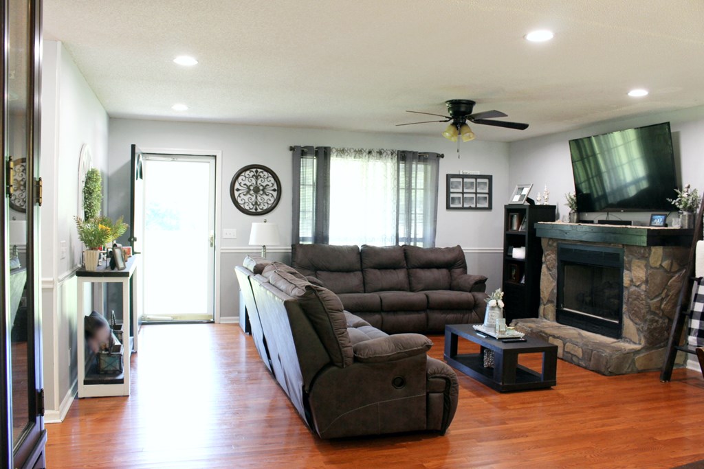 24 Murray Springs Road Chatsworth, GA 30705 - Photo 4 of 30 Gallery Image 4