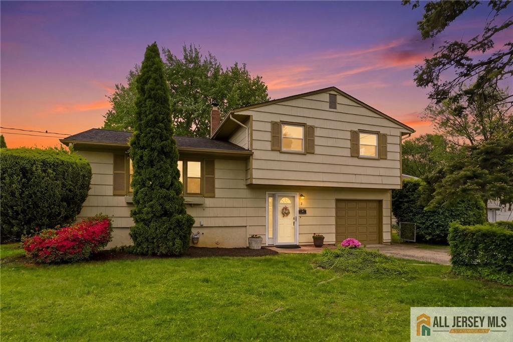 2 Moryan Road Edison, NJ 08817 - Photo 4 of 41