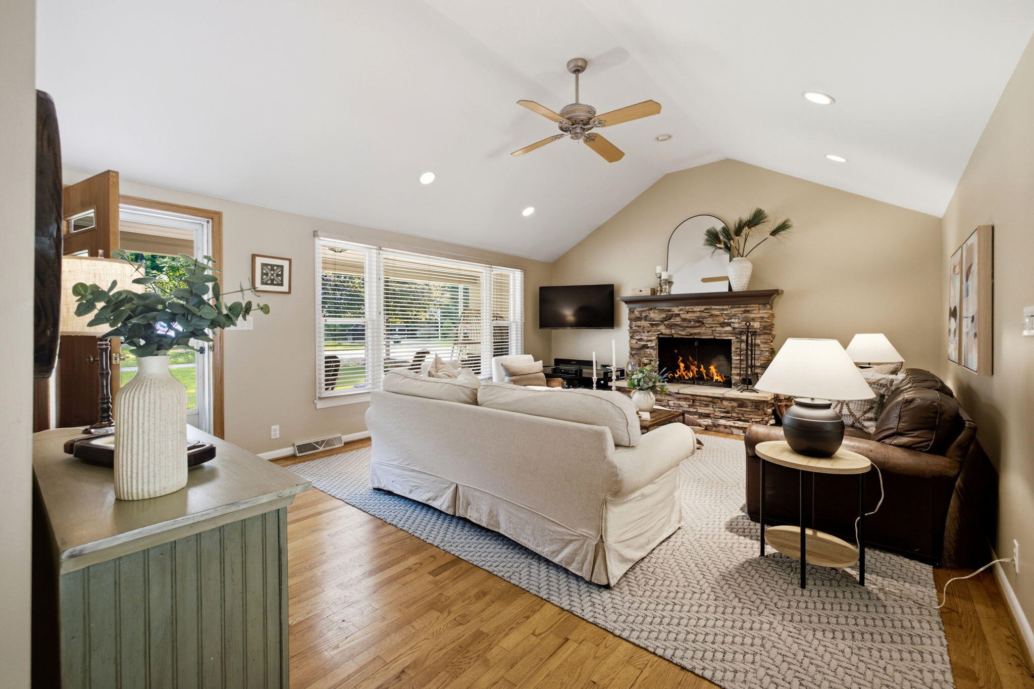 12150 Dunes Road Sawyer, MI 49125 - Photo 15 of 83 Living Area