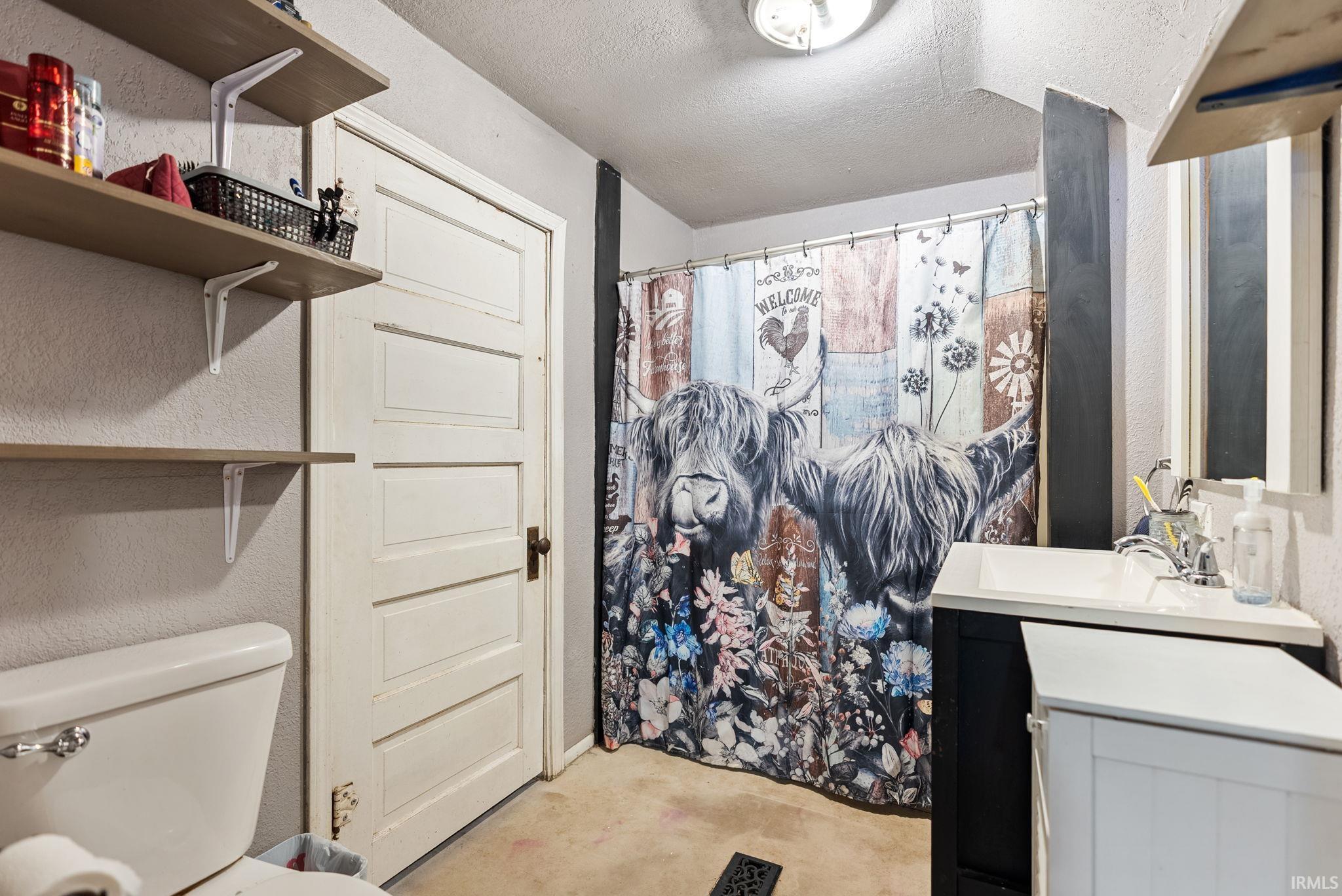 404 North Martha Street Angola, IN 46703 - Photo 16 of 27