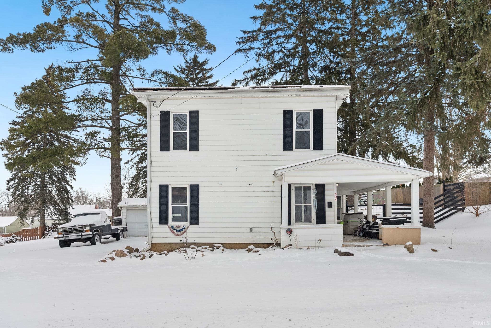404 North Martha Street Angola, IN 46703 - Photo 2 of 27