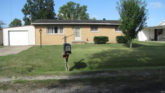 $164,500 | 205 North 1st Avenue, Princeton, IN 47670