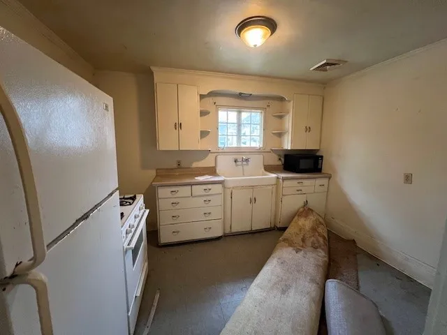 $149,900 | 148 West 3rd Street, Corning, NY 14830