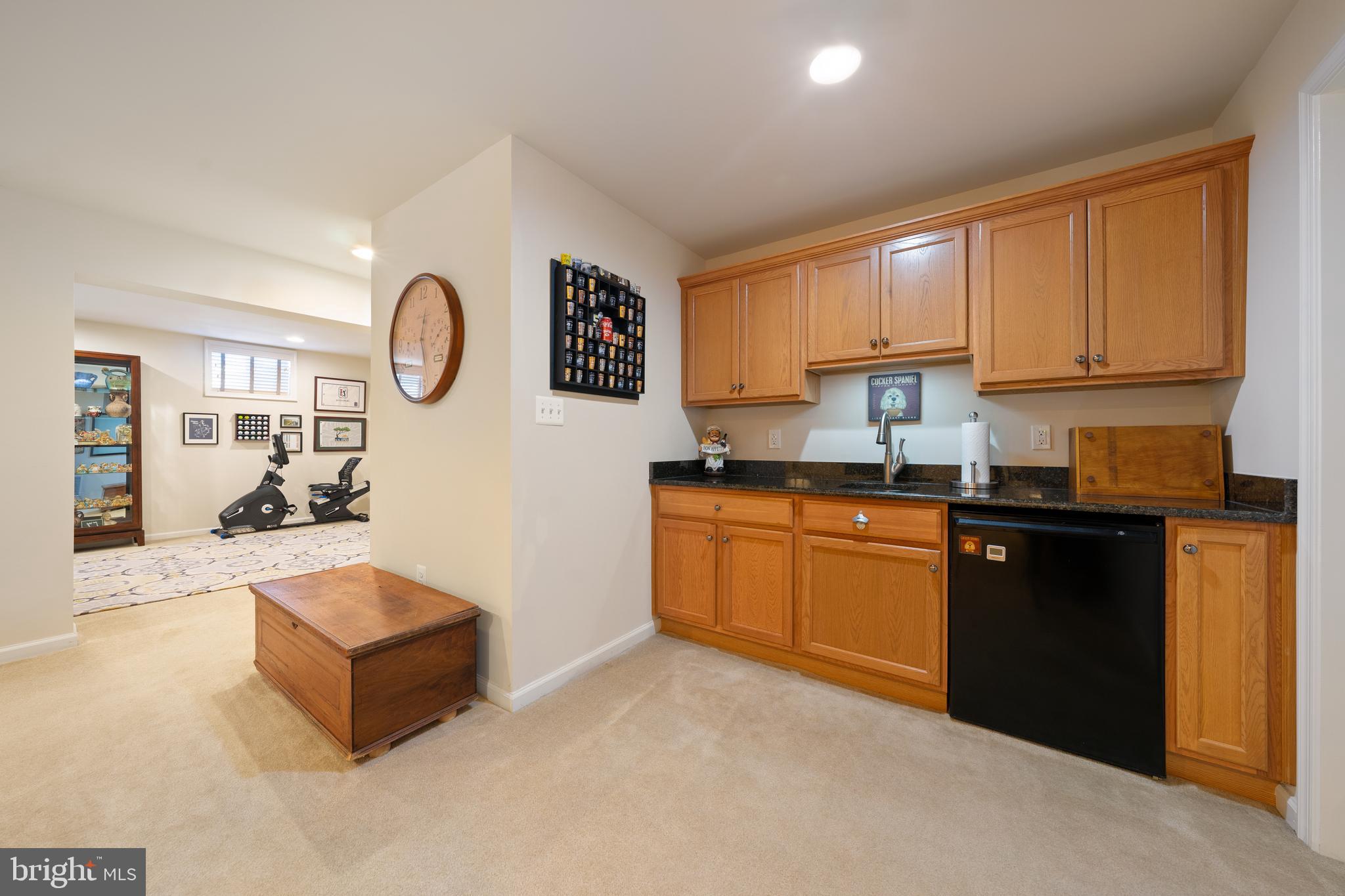 400 Shipyard Way Solomons, MD 20688 - Photo 57 of 100 a living room with granite countertop furniture and a sink
