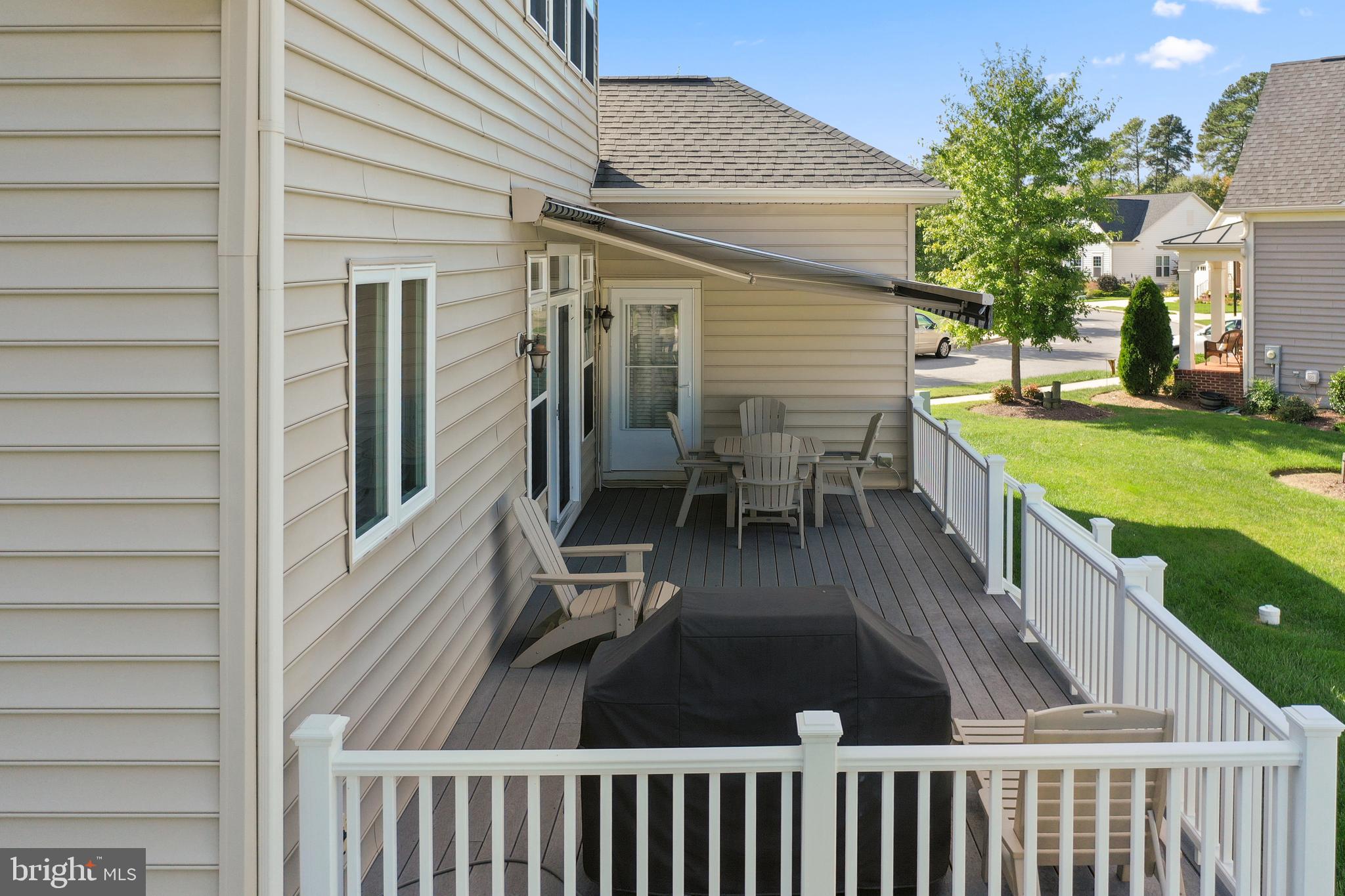 400 Shipyard Way Solomons, MD 20688 - Photo 76 of 100 Rear Composite Deck with Sun Setter retractable