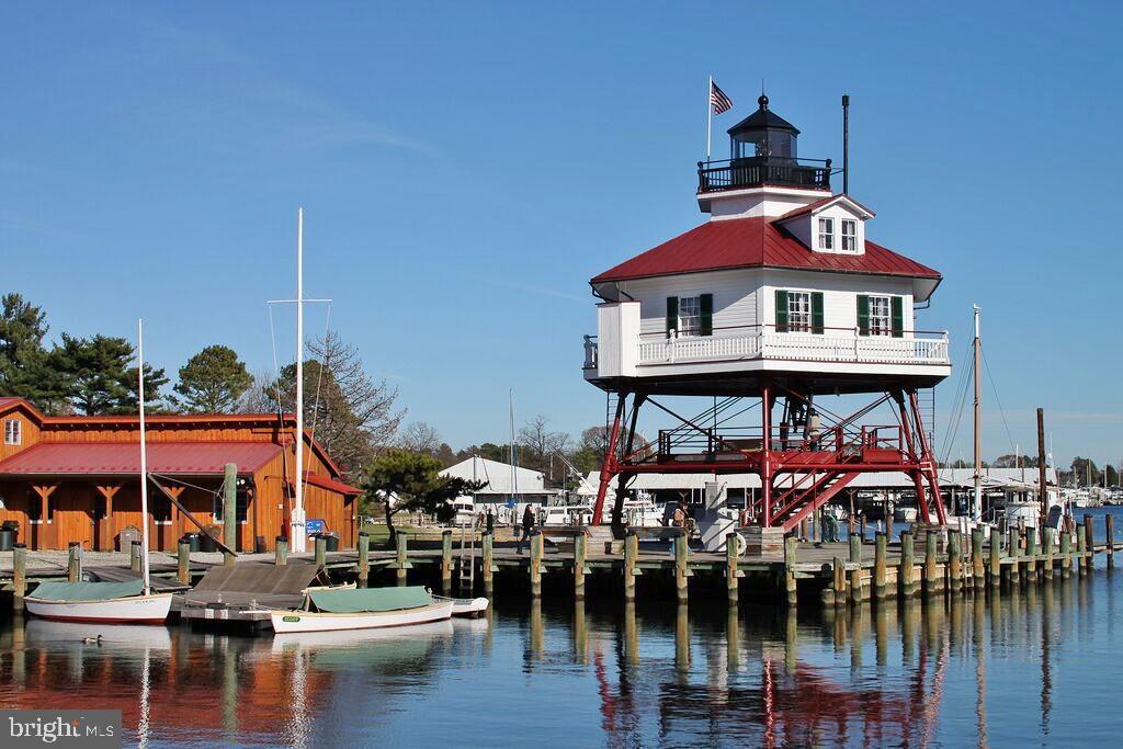 400 Shipyard Way Solomons, MD 20688 - Photo 96 of 100 Solomons Island Lighthouse