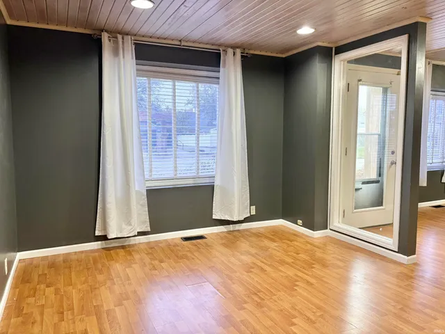 $85,000 | 1927 Washington Avenue, Vincennes, IN 47591