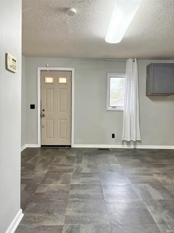 $85,000 | 1927 Washington Avenue, Vincennes, IN 47591