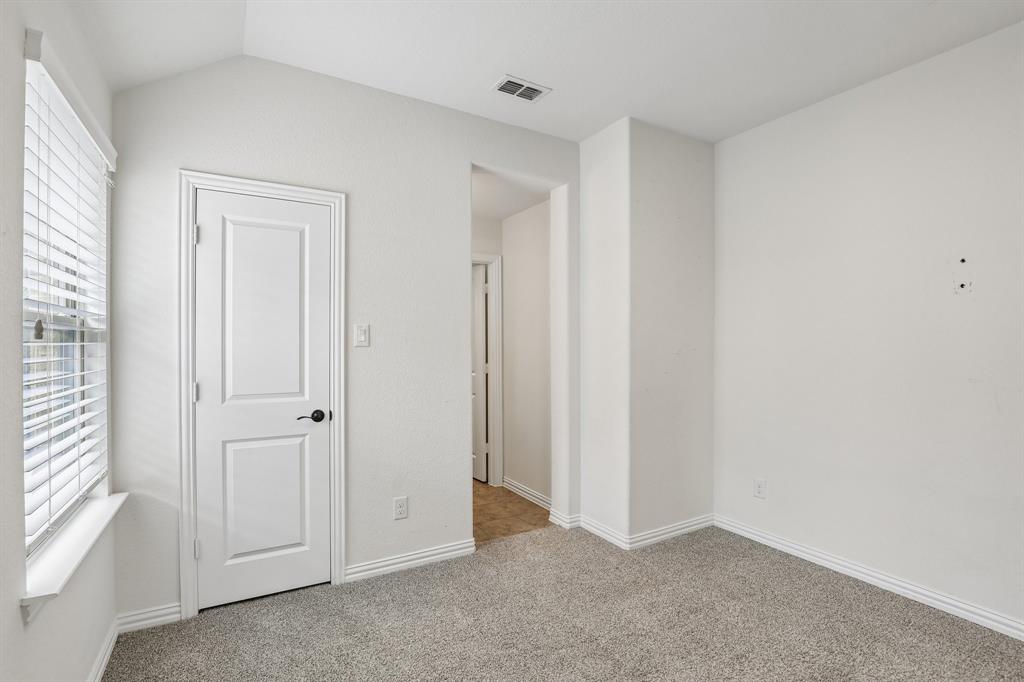 7228 Ridgepoint Drive Irving, TX 75063 - Photo 25 of 38